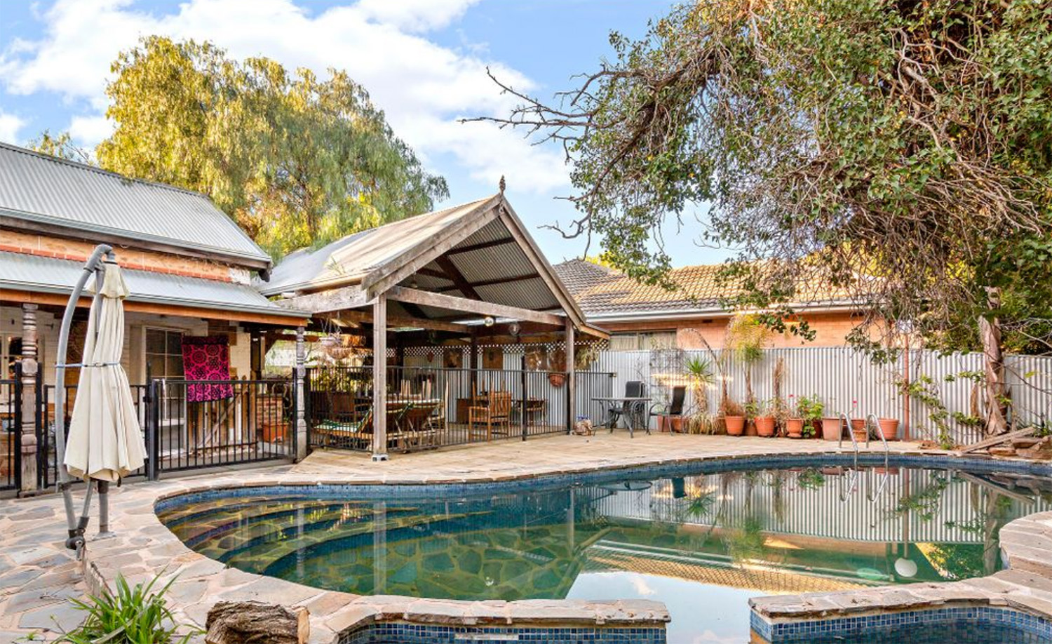 House of horrors tour the terrifying home for 'brave people only'